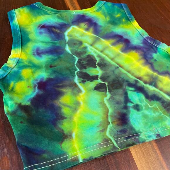 Women's Tie Dyed Tank Crop - Ice Dye Geode Handmade - Green Geode (Large) - Picture 6 of 11